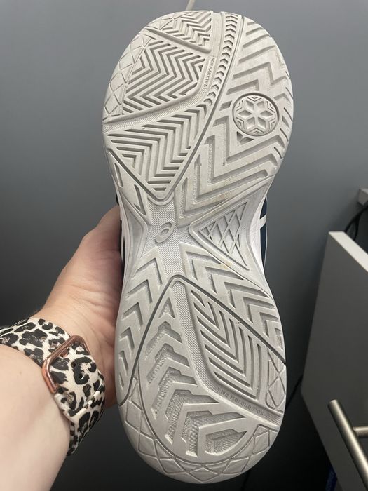Кросівки «ASICS” -39 , супер легкі, дихаючі