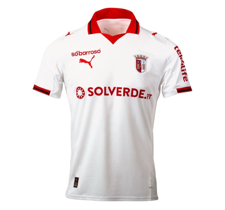Camisolas do Benfica e Braga
