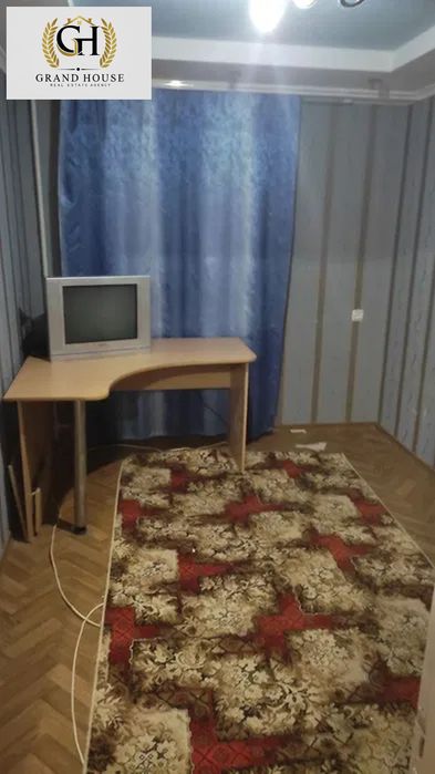 Продам 4 кімнатну квартиру на вул. Шатіло 2й поверх