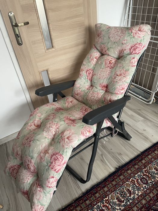 Lezak tarasowy/ogrodowy- bardzo dobry stan