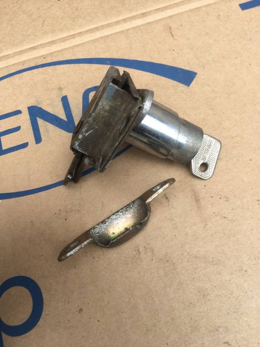 Замок багажника ваз 2101-07