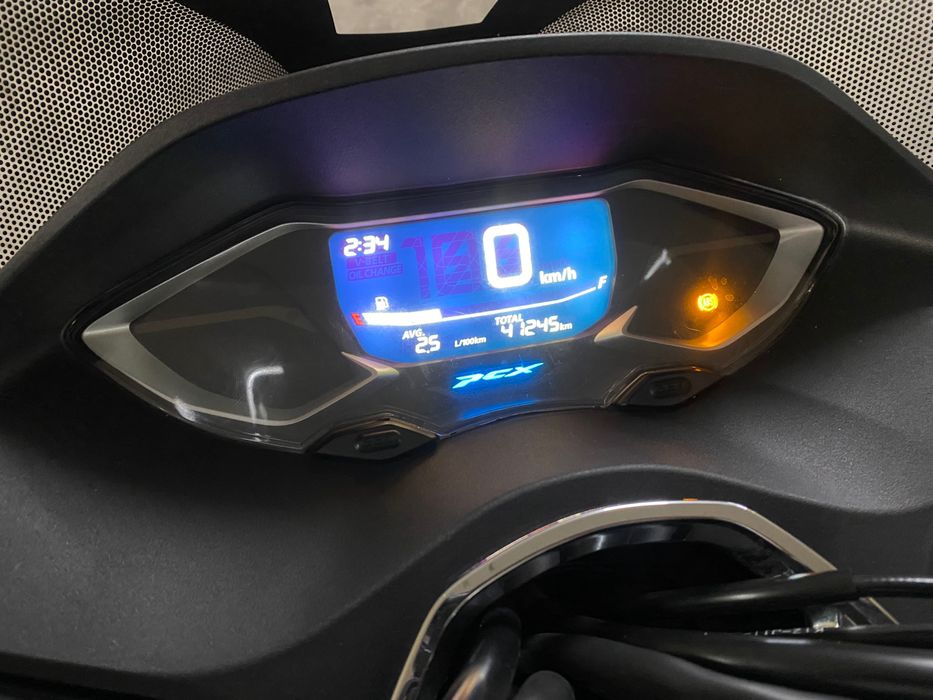 Vendo PCX-2023 toda revisada na Honda.