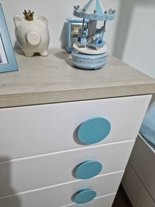 Quarto Completo de Bebé em Excelente Estado – Pronto a Usar