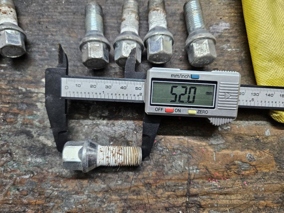 Szpilki sruby kol alufelg M14