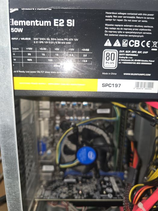 Sprzedam komputer stacjonarny