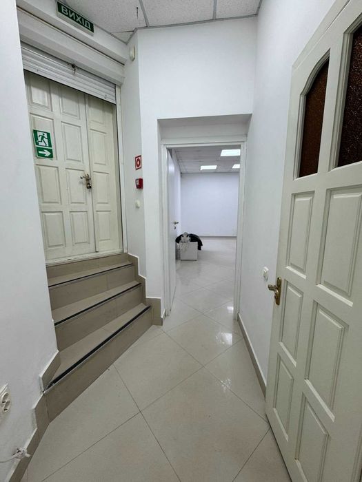 Оренда фасадного комерційного приміщення, Центр, м. Дрогобич!