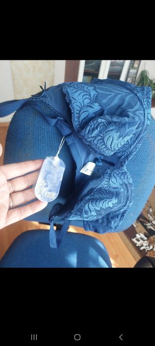 Бюстгальтер синього кольору обмін 90Д