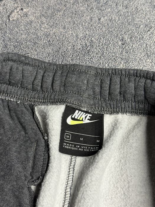 спортивные тёплые штаны Nike M