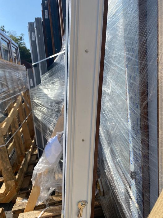 Drzwi wejściowe PCV PVC zewnętrzne 100/207 złoty dąb