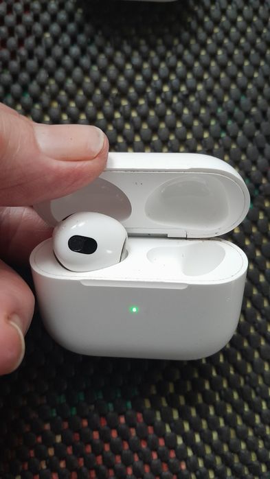 Органайзер для наушников.наушники.