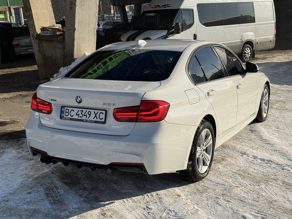 BMW 3 Series G30(FL) 2015