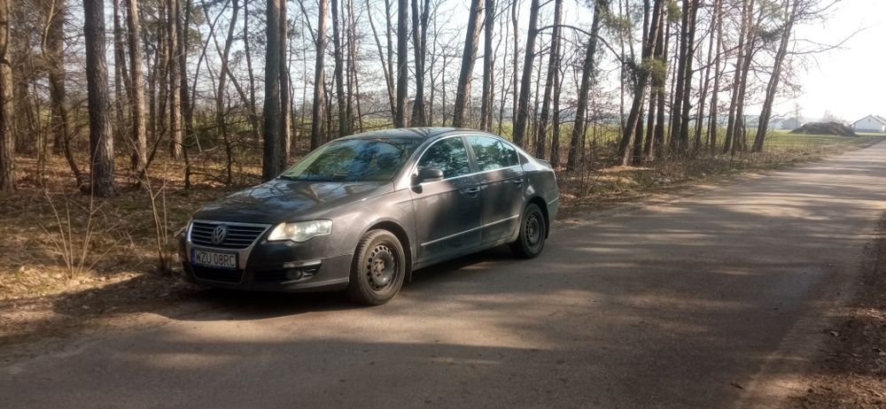 Sprzedam passat b6 -cena do końca tygodnia.