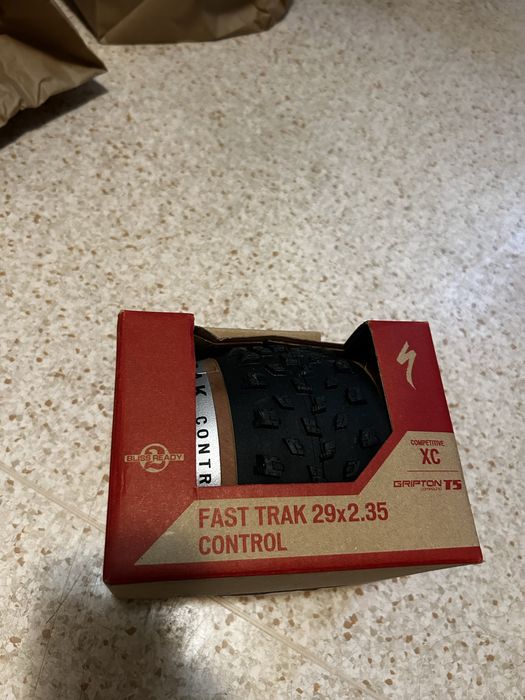 Nowa rowerowa opona SPECIALIZED fast track control 29 x 2,35