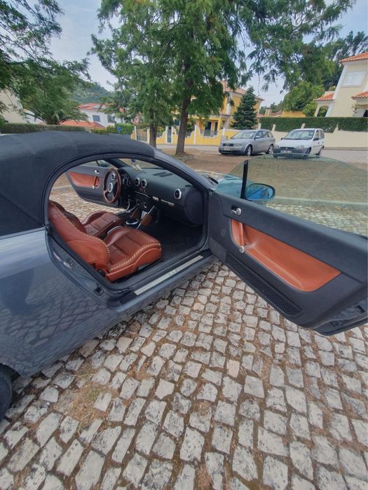 Audi TT 1.8t versão baseball - cabrio