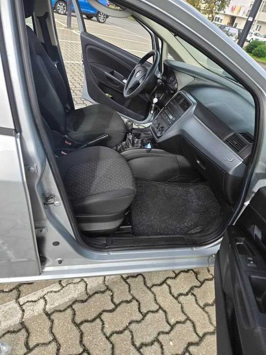 fiat punto 2009 excelente estado