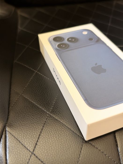 Iphone 17 pro 256 GB Azul - Como Novo