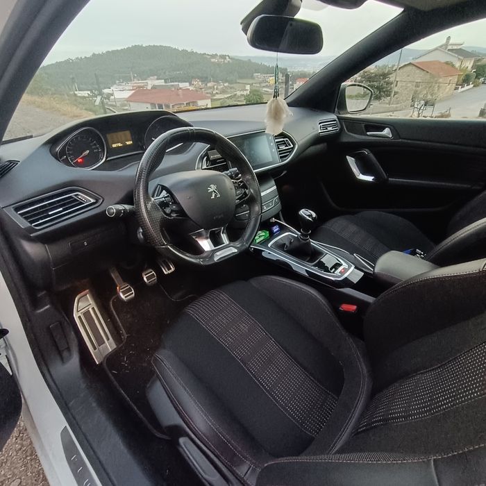 Peugeot 308 GT LINE