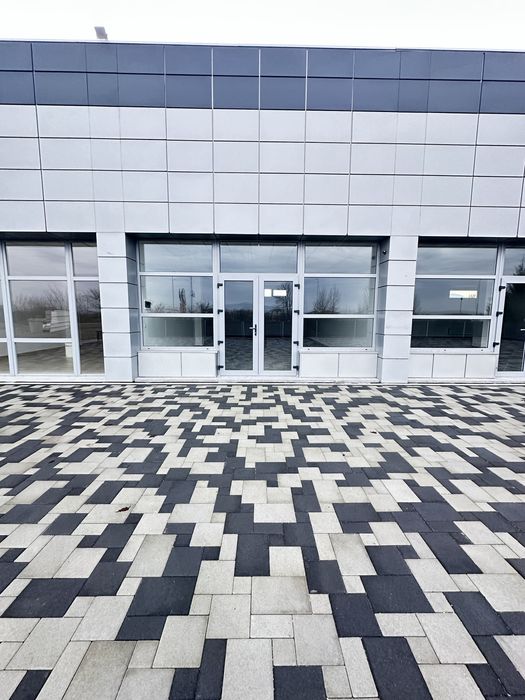 Здається в оренду комерційне приміщення, Тячів, Армійська (61 м²)