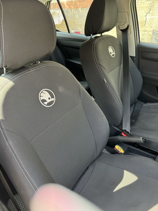 Skoda fabia  автомобіль