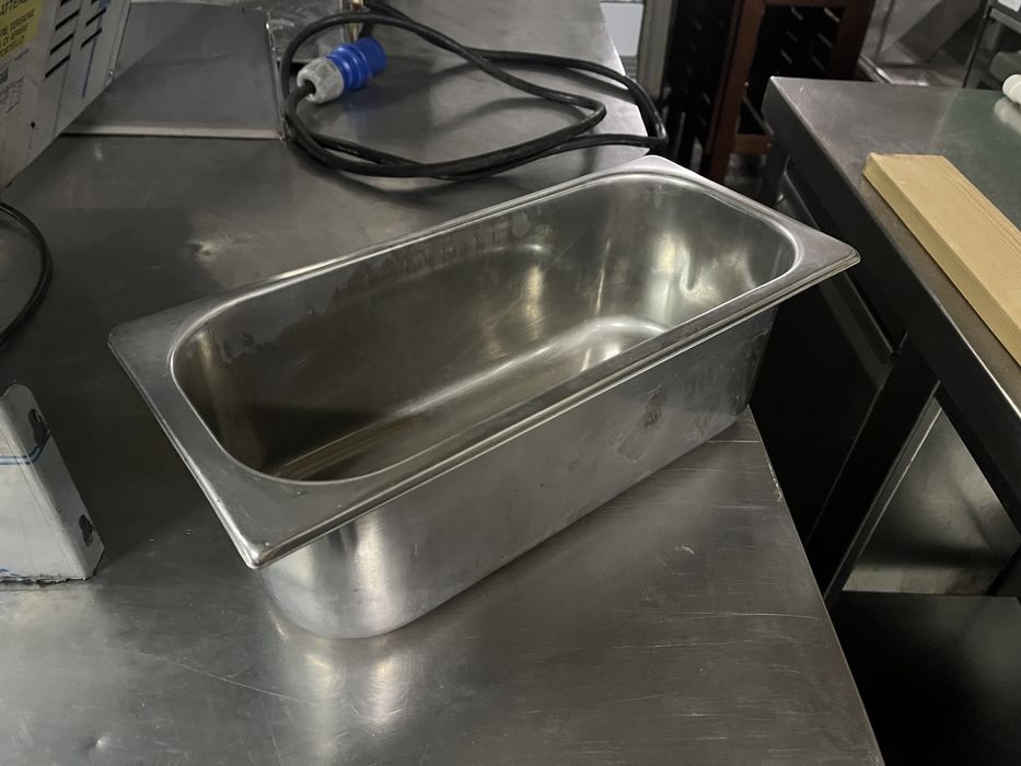 Recipiente Cuvetes em inox conjunto de 7 unidades 36 x 16.5