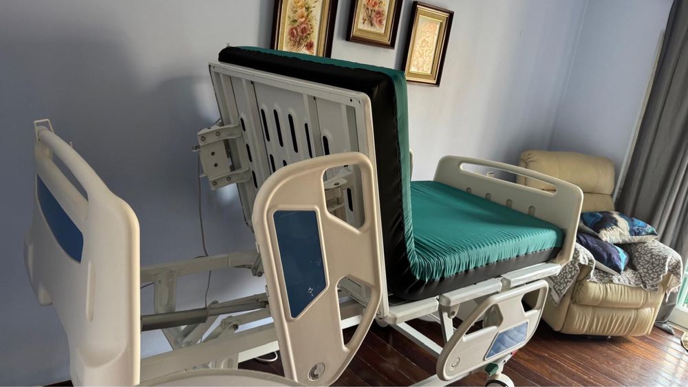 Cama articulada (como nova)