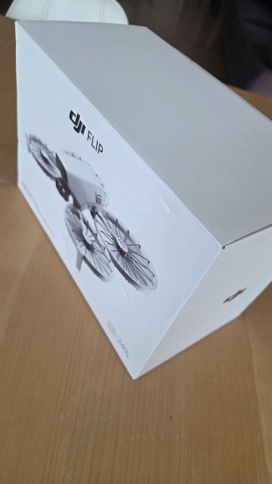 Drone DJI Flip (NOVO!) + Comando DJI RC-N3