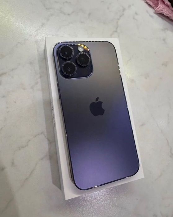 iPhone 14 Pro Max 128 never lock