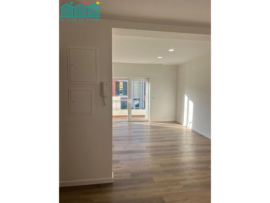 Apartamento T3 com garagem em Coimbra