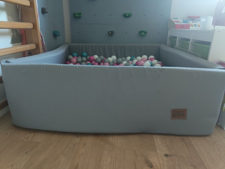 Suchy Basen z piłkami