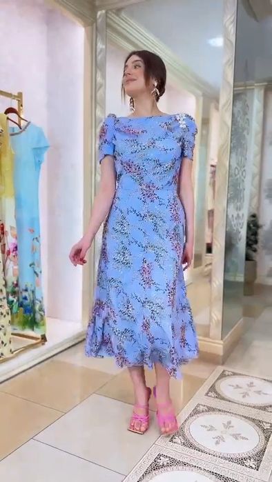 Елегантна сукня від бренду IREN KLAIRIĒ