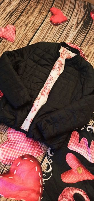 Pikowana kurtka, przejściówka.