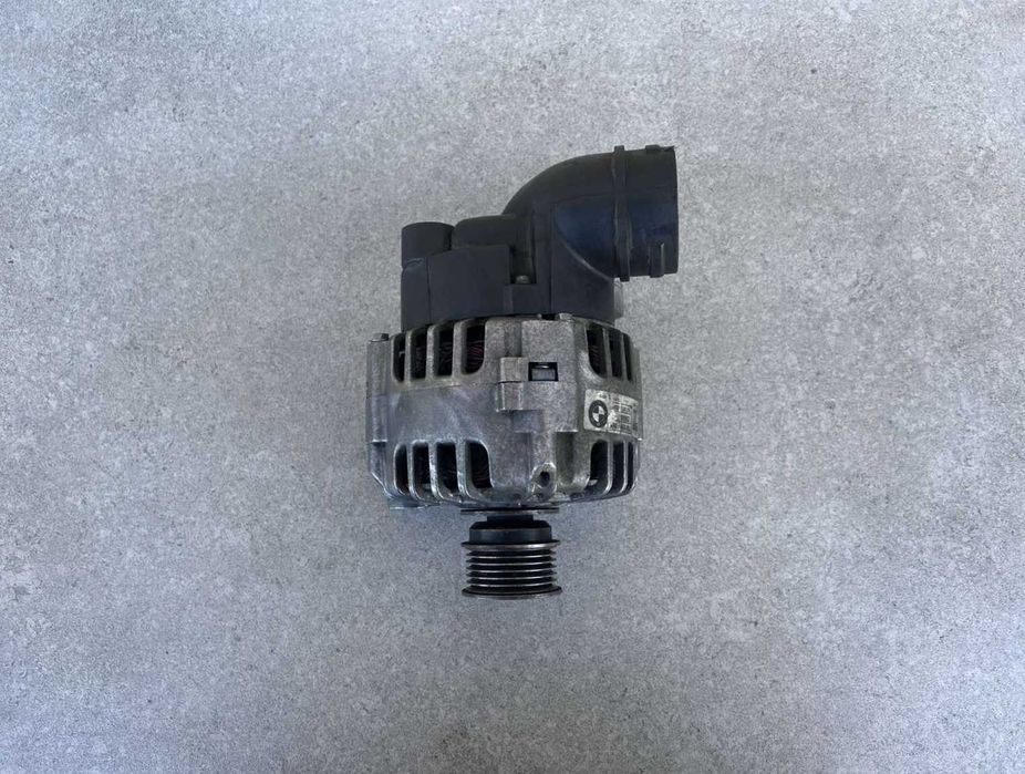 Генератор BMW E39. E46. X5 E53 - 2.2L 2.5L 3.0L ( M54 )