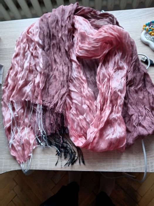 Apaszka wiosenna damska