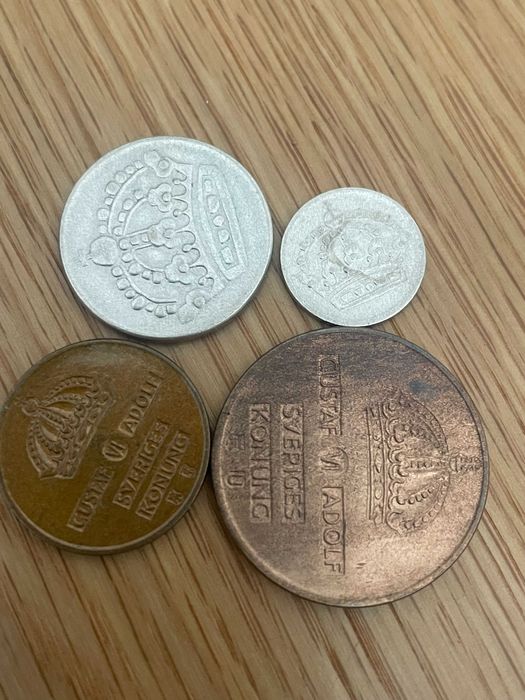 conjunto moedas da Suécia inclui 2 de prata
