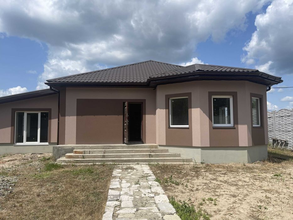 Продаж 1 пов. будинку в Немішаєво з опаленням і ділянкою 8 соток