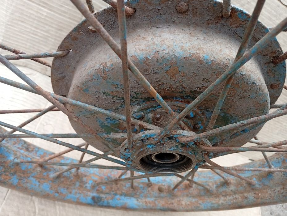 Раннє Колесо М 72