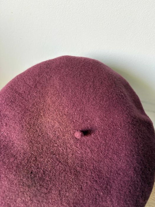 Wełniany beret śliwkowy Frezko