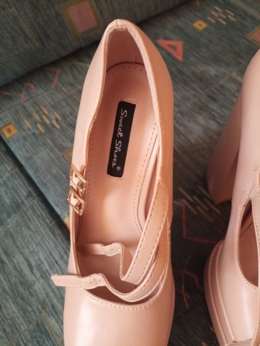 Piękne buty damskie