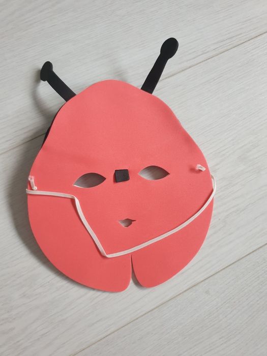 Maska na bal przebierańców biedronka