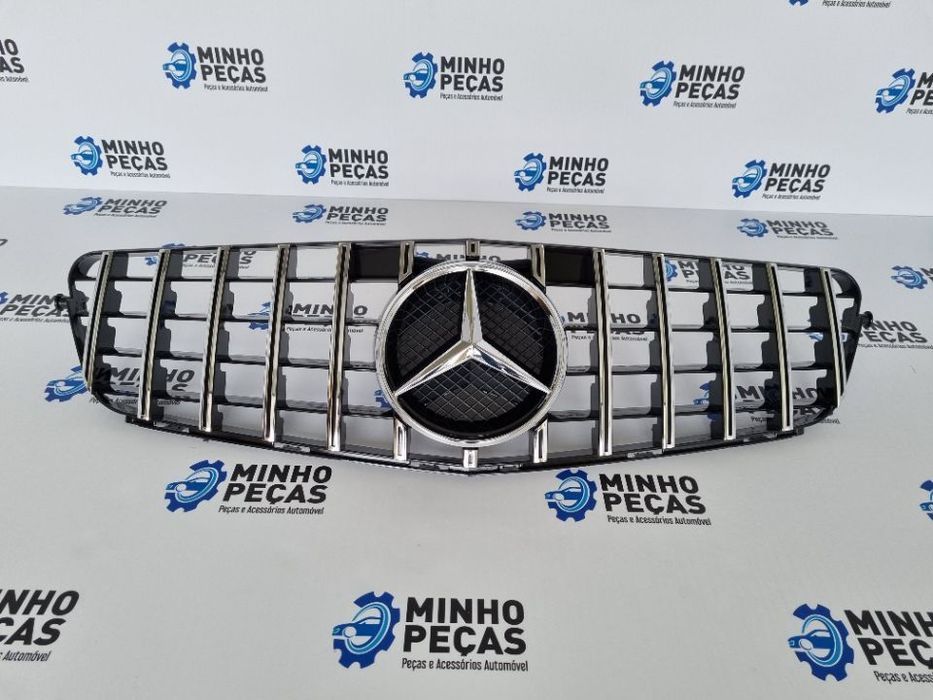 Grelha Mercedes W204 Look GTR
