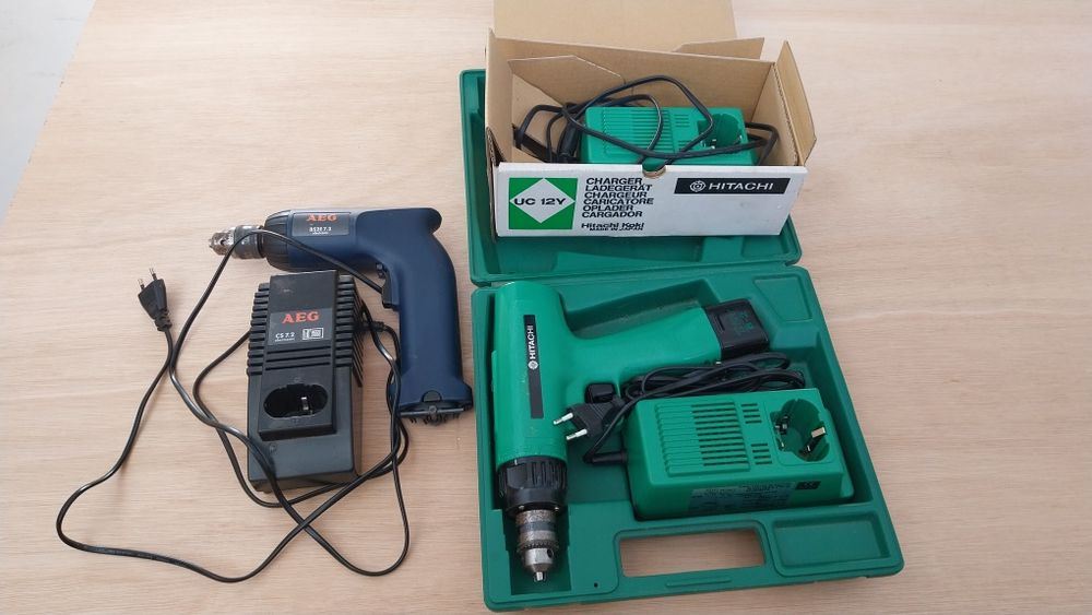 Berbequim a bateria Hitachi AEG