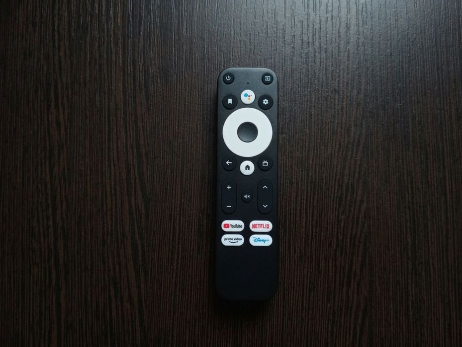 Пульт ДУ для smart tv приставки, блютуз подключение, голосовой поиск.