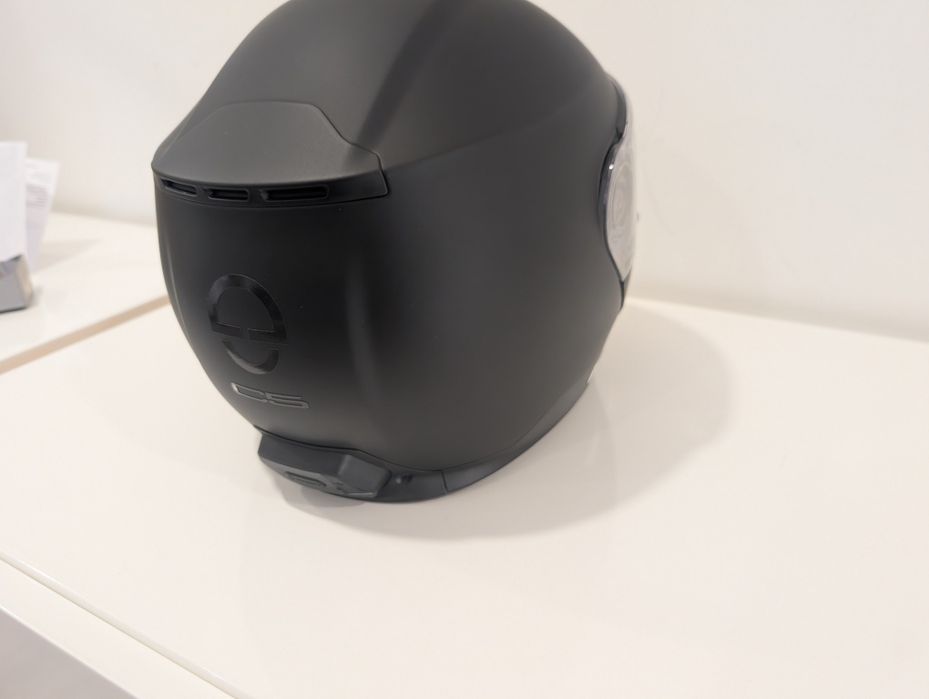 SCHUBERTH C5 e intercomunicador SC2