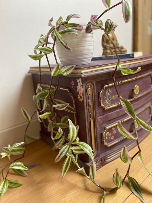 Mesinha de cabeceira