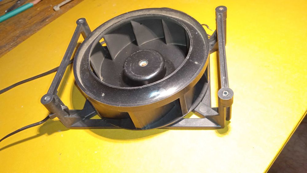 Вентилятор обдува Ariston