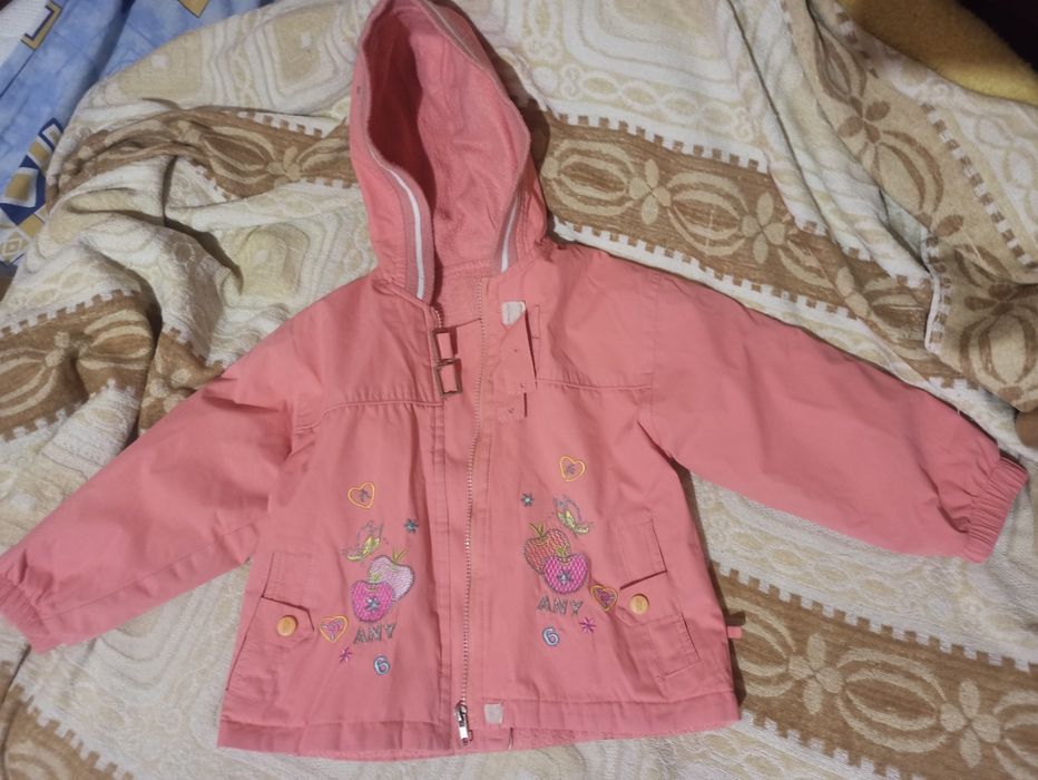 Куртка на девочку 98 104