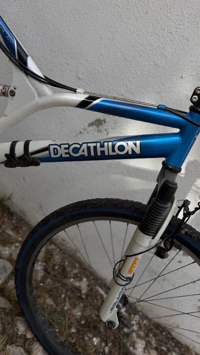 Bicicleta BTT Dechatlon