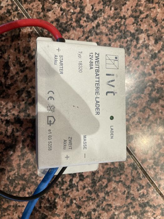 Izolator separator Aku baterii 12v 80A rozdzielacz napięcia