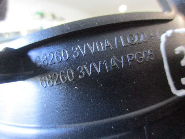 Moldura da consola central / rádio / aro NISSAN Note (E12)