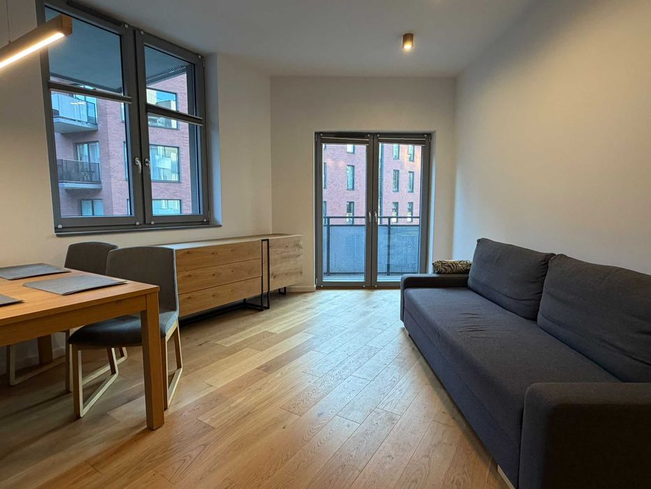 Super nowoczesny apartament obok Parku Sląskiego ul Złota